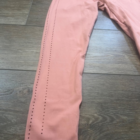 Gymshark Laser Cut Leggings, Peach, High-rise, Size Medium, Womens - Picture 3 of 13